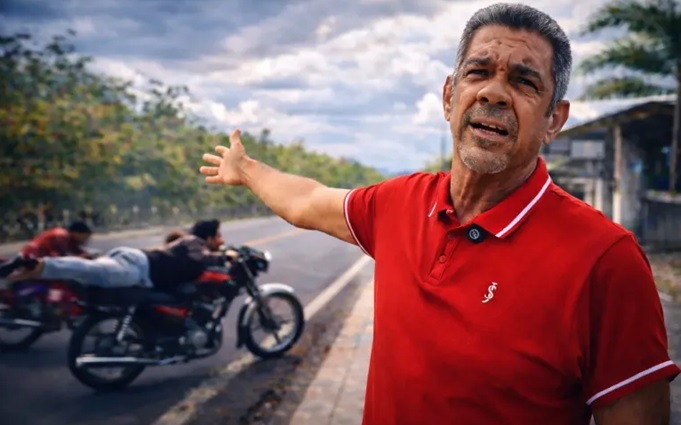 Condenan desaprensivos en Villa Riva usen carretera inaugurada por Abinader para carreras clandestinas de motores (3)