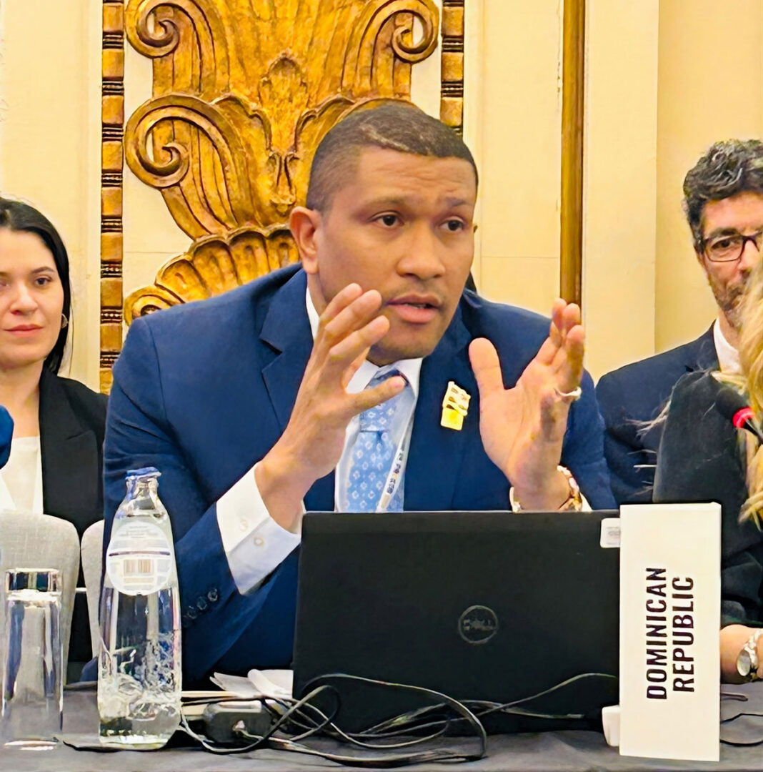 Ministerio Público reitera en Bruselas el compromiso con la cooperación judicial internacional frente al crimen organizado