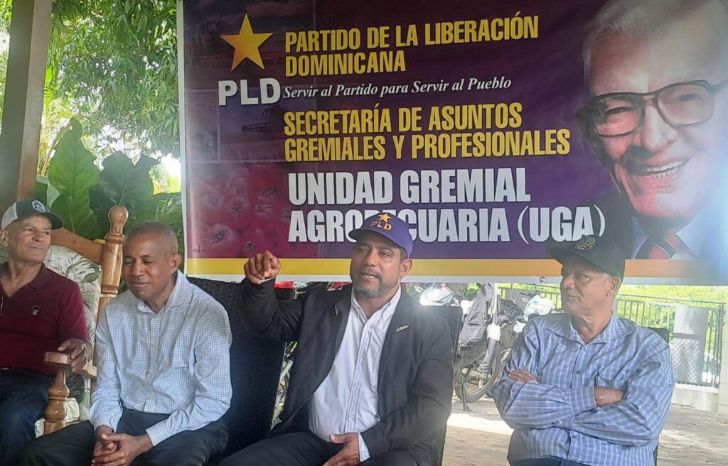 La imagen actual no tiene texto alternativo. El nombre del archivo es: Equipos-de-trabajo-de-los-profesionales-del-agro-del-PLD.jpeg