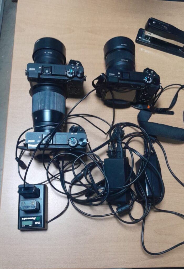 La imagen actual no tiene texto alternativo. El nombre del archivo es: Policia-Nacional-en-Santiago-recupera-equipos-fotograficos-sustraidos-de-un-establecimiento-comercial-identifica-y-persigue-presunto-autor.jpg