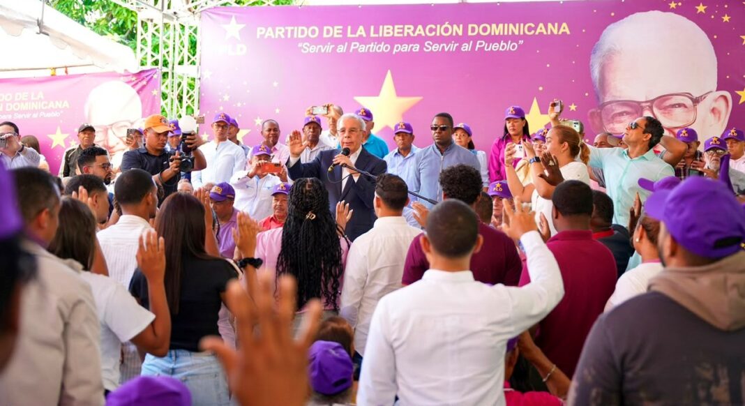 Danilo afirma reforma fiscal encarecerá más la vida de la población