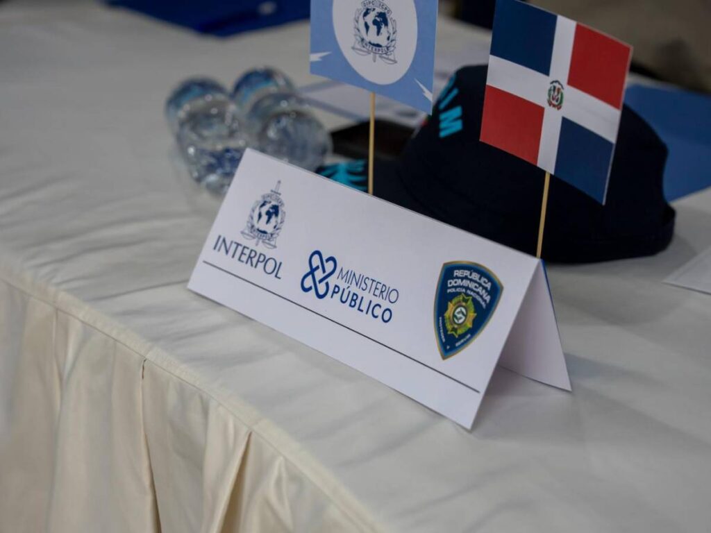 La imagen actual no tiene texto alternativo. El nombre del archivo es: Policia-Nacional-y-MP-fortalecen-sus-capacidades-de-investigacion-taller-especializado-de-la-INTERPOL-.jpg