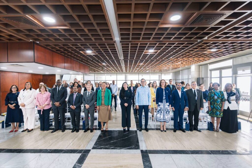 La imagen actual no tiene texto alternativo. El nombre del archivo es: Procuraduria-lanza-Programa-Nacional-de-Pasantias-para-estudiantes-de-derecho-psicologia-y-tecnologia.jpg