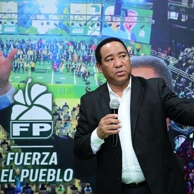 Nicolás Calderón