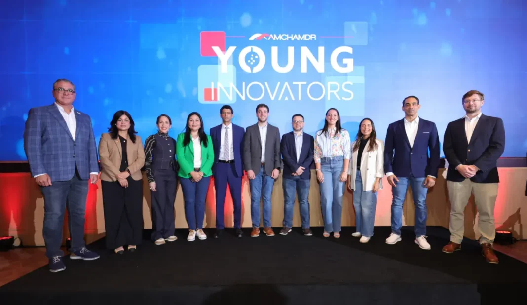 AMCHAMDR celebra primera edición de Young Innovators para conectar emprendimiento, innovación y sector empresarial (2) (5)