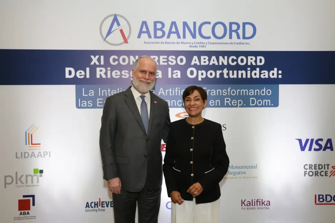 Alejandro Fernández W., SB y Cristina de Castro, Abancord