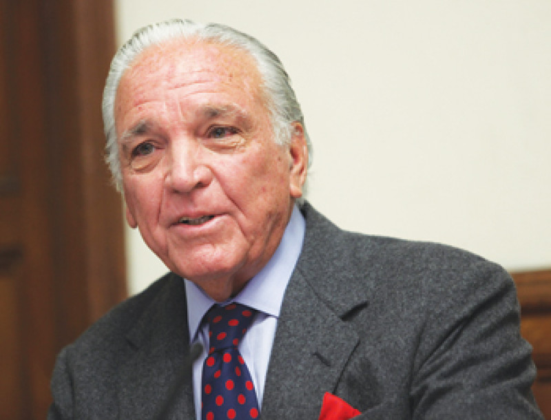 Alfonso Fanjul salió de Cuba siendo joven, dejando atrás mansiones y grandes campos de caña de azúcar propiedad de su laboriosa familia. Fuente Externa