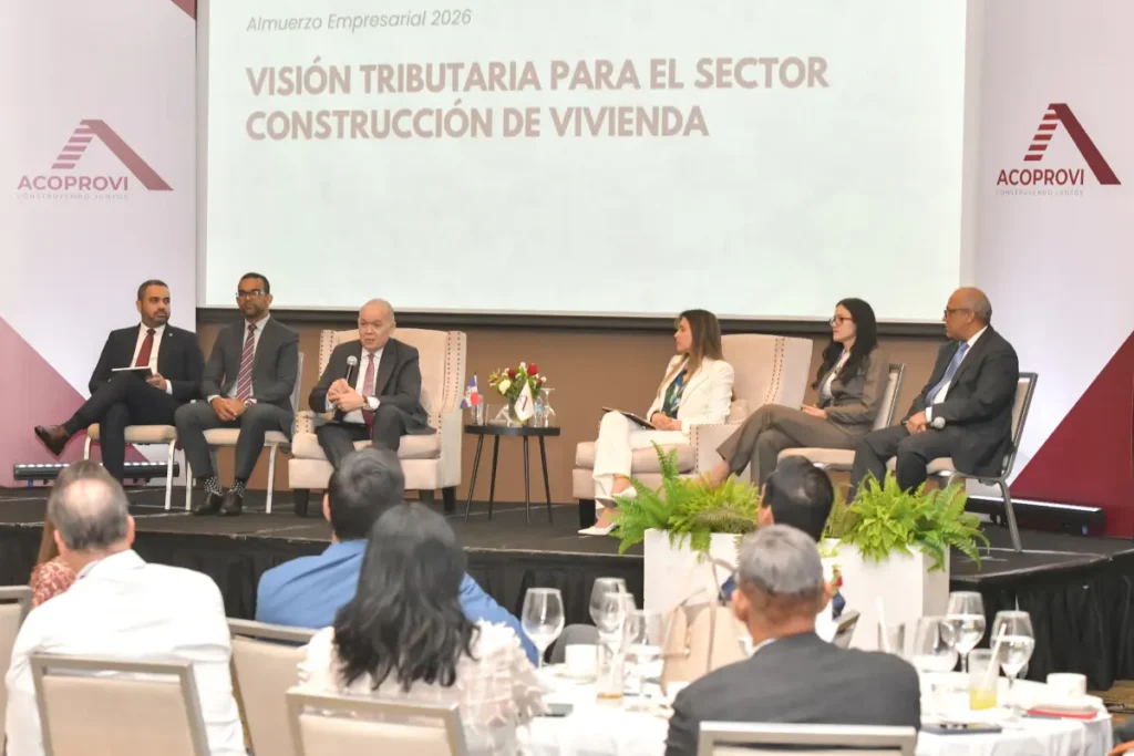 La imagen actual no tiene texto alternativo. El nombre del archivo es: Almuerzo-empresarial-ACOPROVI.webp