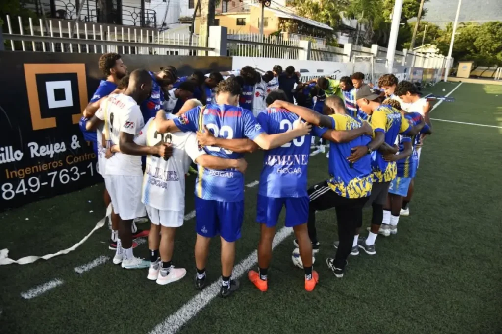 La imagen actual no tiene texto alternativo. El nombre del archivo es: Atlantico-FC-Con-la-mira-puesta-en-el-exito-para-temporada-2026-2027.webp