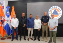 Carlos Manuel Paulino Cárdenas asume la presidencia de la CNE y la dirección ejecutiva de la Defensa Civil