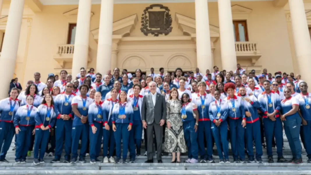 El Presidente Abinader anuncia incorporación de medallistas de Santo Domingo 2026 al Parni y aumento de incentivos a partir de 2027