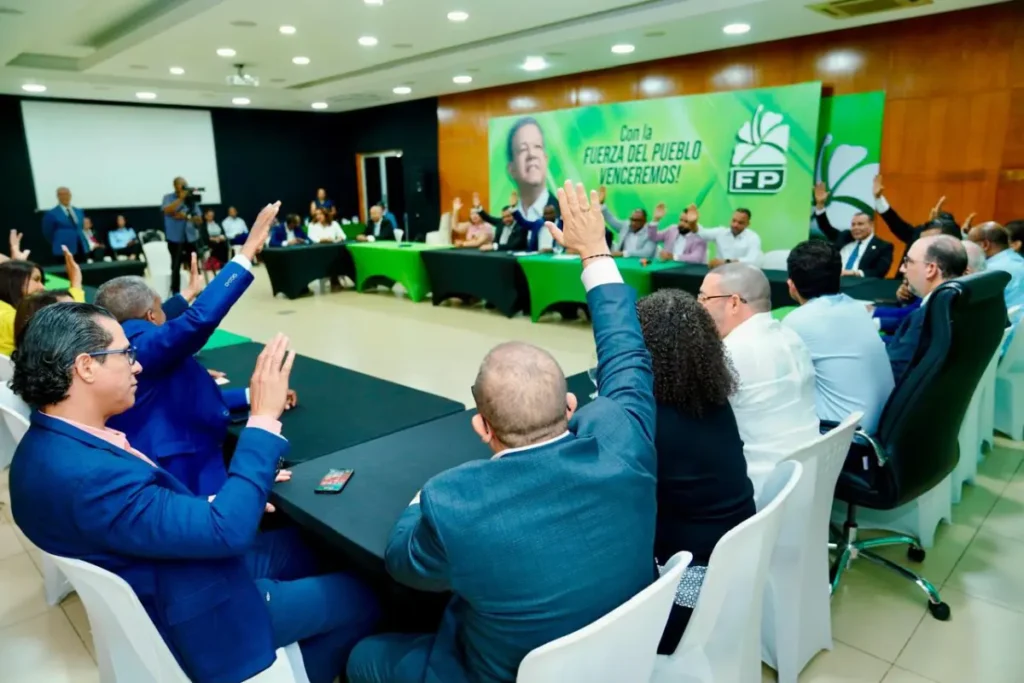 La imagen actual no tiene texto alternativo. El nombre del archivo es: Jose-David-Baez-y-Eduardo-Espiritusanto-encabezaran-legislativos-Fuerza-del-Pueblo.webp