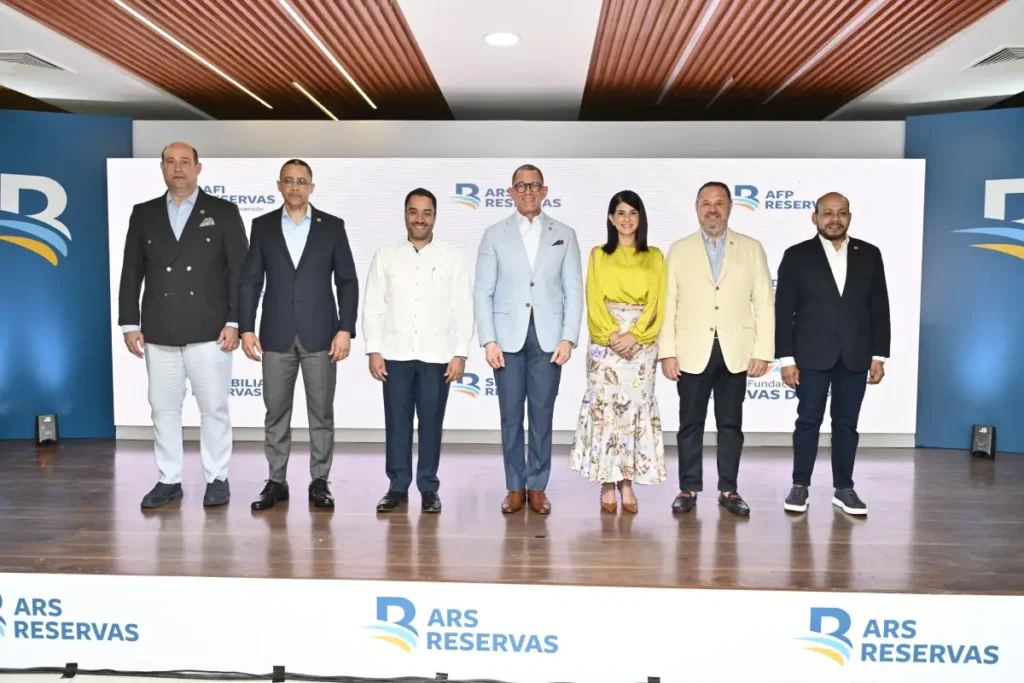 La imagen actual no tiene texto alternativo. El nombre del archivo es: Elpidio-Rojas-Edward-Sanchez-Juan-Mustafa-Martin-Gabirondo-Yamily-Lopez-Henry-Fuentes-y-Luis-Valdez.webp