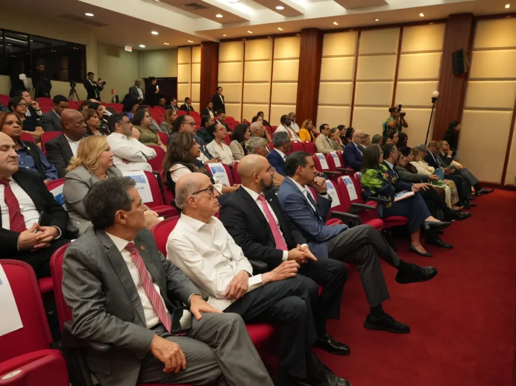 La imagen actual no tiene texto alternativo. El nombre del archivo es: Informe-del-PNUD-destaca-avances-de-justicia-dominicana-y-plantea-como-acercarla-mas-a-las-personas.webp