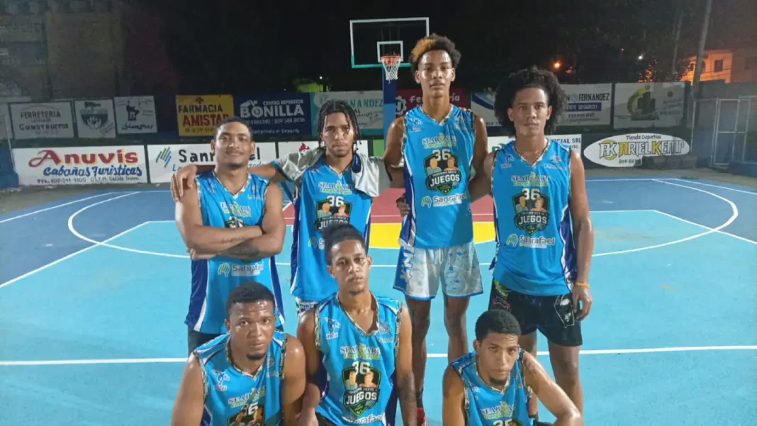 Integrantes del quinteto Sixto Paulino que avanzó a la gran final del basket U 25 de los juegos deportivos San Vicente