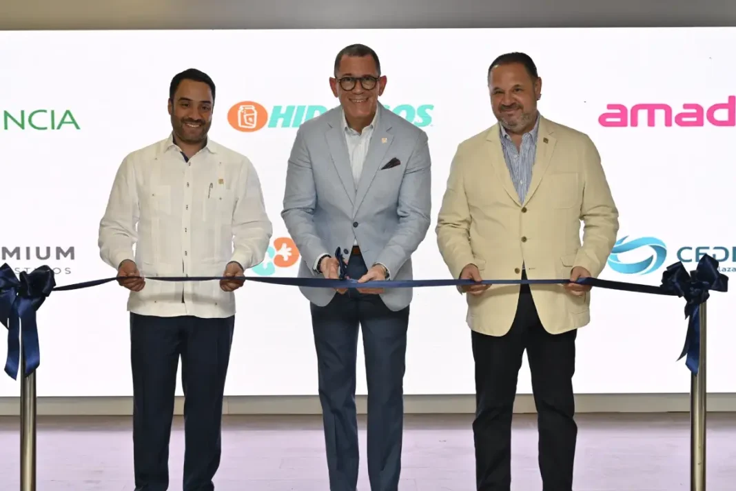 Juan Mustafá, Martín Gabirondo y Henry Fuentes