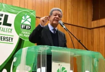 Leonel defiende voto de los dominicanos en el exterior y rechaza “total y radicalmente” su eliminación