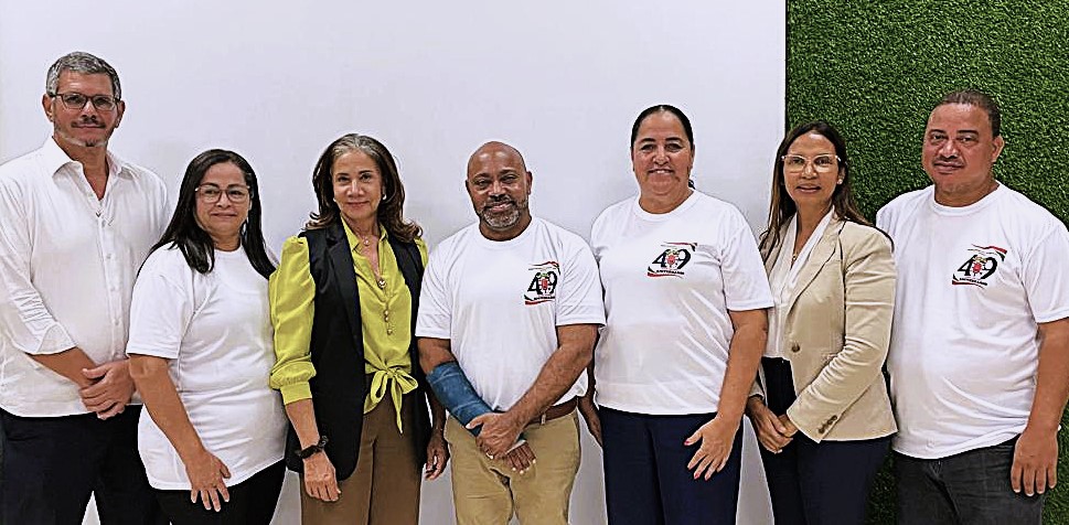 Los anfitriones y disertantes, Margarita Jáquez, presidenta de UDESA