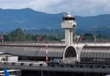 Aeropuerto colombiano de Barranquilla recibe vuelos desviados desde Panamá por sismo