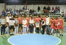 Cristo Rey y Madeja pican en la delantera basket superior de Madeja copa Pescadería Wanda