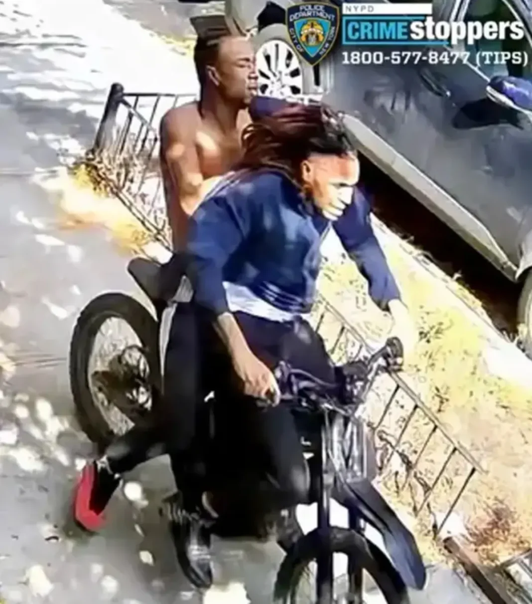 Escuadrón detectives NYPD persigue ladrones apuñalaron policía del precinto 44_ dominicanos sirven en ese cuartel