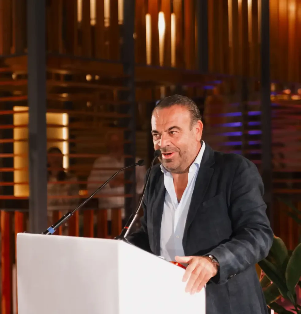 La imagen actual no tiene texto alternativo. El nombre del archivo es: Gabriel-Escarrer-presidente-y-CEO-de-Melia-Hotels-International.webp