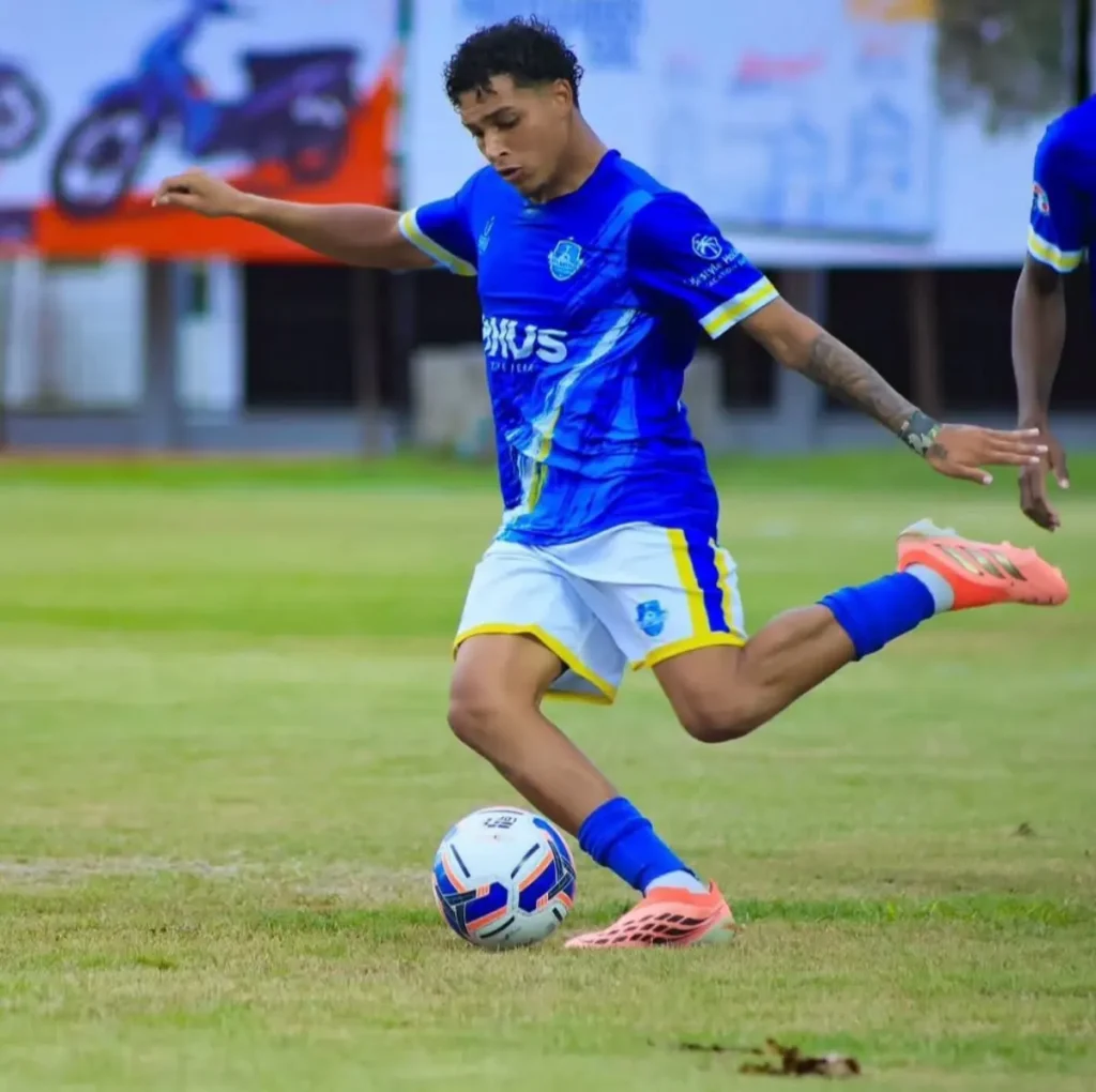 La imagen actual no tiene texto alternativo. El nombre del archivo es: La-ruta-ganadora-de-Atlantico-FC-puede-empezar-en-casa-este-sabado-cuando-enfrenten-Jarabacoa-FC.webp