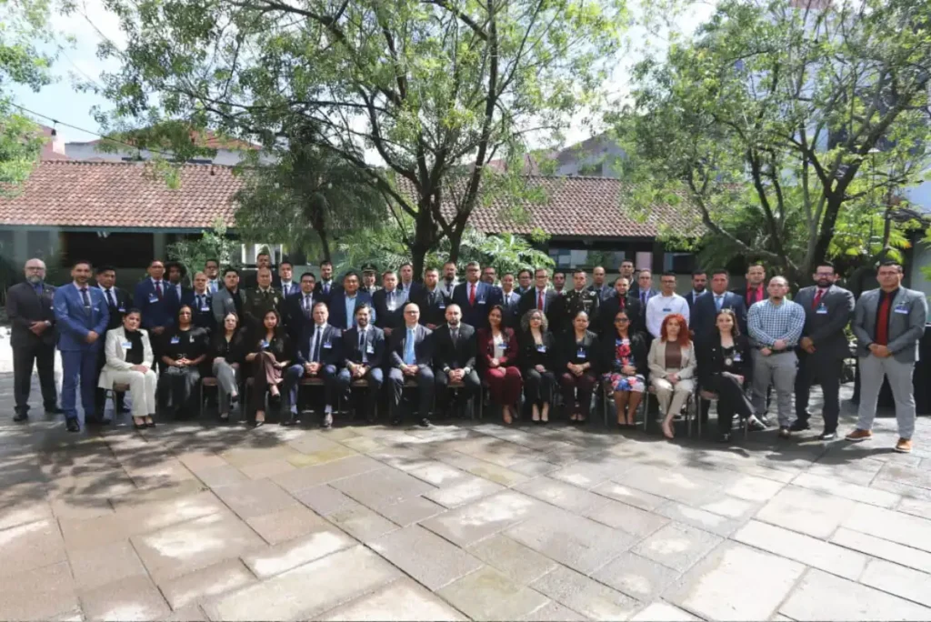 La imagen actual no tiene texto alternativo. El nombre del archivo es: Ministerio-Publico-participa-en-conferencia-contra-la-corrupcion-celebrada-en-Costa-Rica.webp