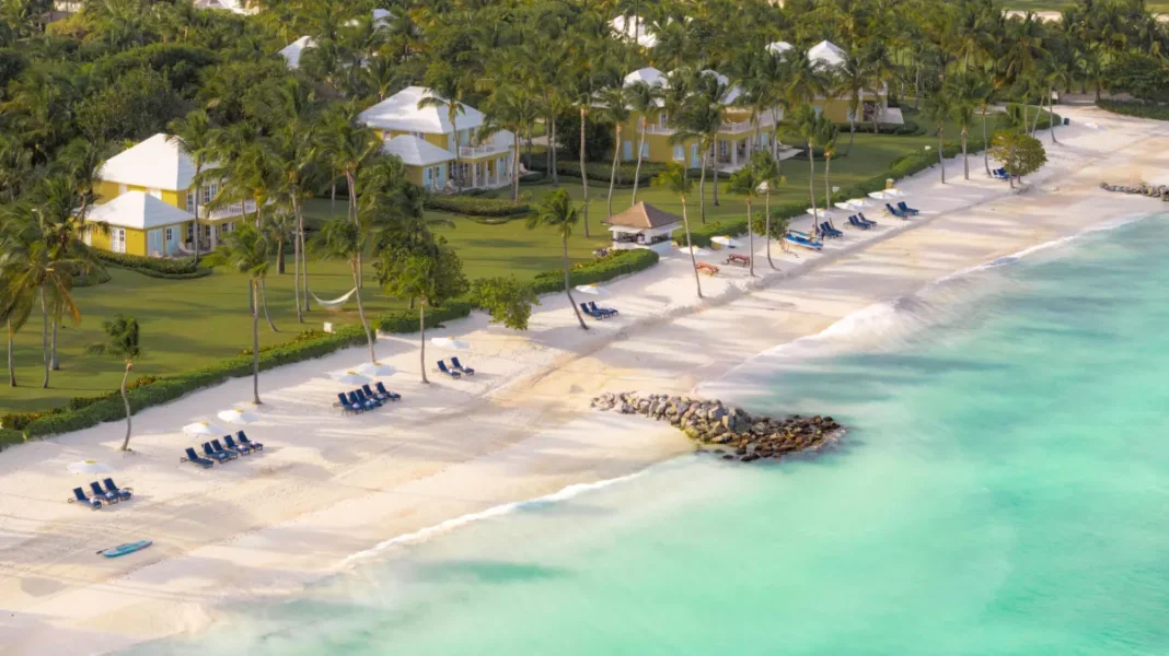Restaurante Bamboo en Tortuga Bay Puntacana destaca por su excelencia gastronómica con reconocimiento