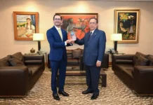 Valdez Albizu obtiene por cuarta vez el reconocimiento entre los mejores gobernadores de bancos centrales del mundo
